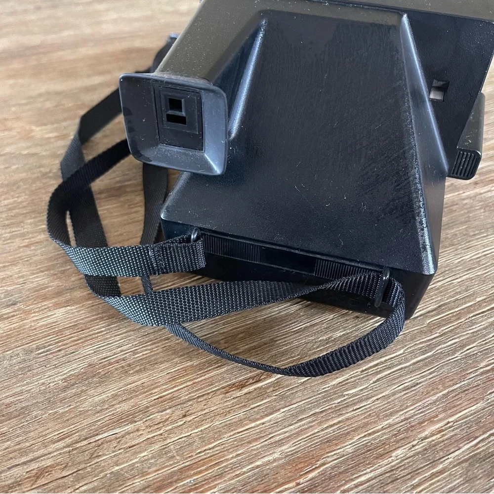 Vintage Polaroid Spirit 600 Camera